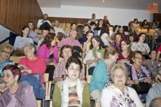 Foto 6 - Esos Escénicos abre el Certamen de Teatro Joven con 'La Gran Rifa'