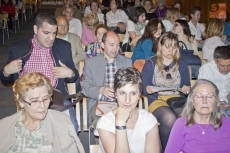 Foto 5 - Esos Escénicos abre el Certamen de Teatro Joven con 'La Gran Rifa'