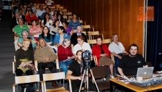 Foto 3 - Aula de creación escénica Electra representa ‘Ausentes de título’