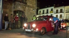 Foto 6 - Color y espectáculo se dan cita en el Rallye Entresierras Histórico 