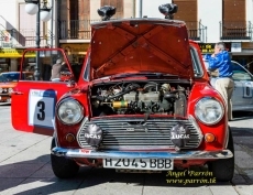 Foto 4 - Color y espectáculo se dan cita en el Rallye Entresierras Histórico 