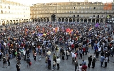 Salmantinos piden la instauración de la III República 