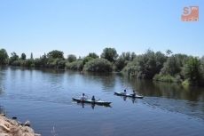 Un calor sofocante marca el Día de la Piragua