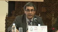 El vicerrector José Ángel Domínguez 