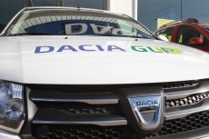 Dacia celebra el &eacute;xito de su marca mostrando su amplia gama en Salamanca