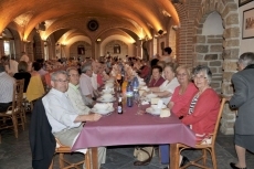 Más de 200 jubilados disfrutan en la fiesta de San Pedro