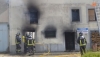 Foto 2 - Sofocado un incendio en una vivienda abandonada de la calle Luz Baja