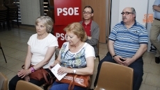 Foto 4 - Los coordinadores locales de las tres candidaturas a la Secretaría General del PSOE buscan apoyos...