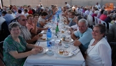Foto 4 - Cerca de 700 jubilados disfrutan de la III Fiesta Anual de la Unión Comarcal de Mayores Sierra de...