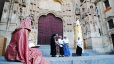 Foto 6 - Komo Teatro recuerda las injustos privilegios sociales que existían en Salamanca