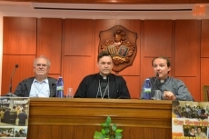 Foto 3 - Las diócesis salmantinas se unen para recordar a los misioneros que tienen por el mundo