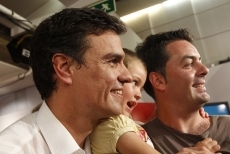 Foto 5 - Pedro Sánchez, secretario general del PSOE con el 49% de los votos
