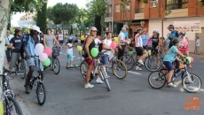 Foto 3 - Salamanca Acoge apoya la marcha voluntaria en bicicleta por el barrio de Garrido