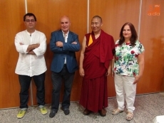 La asociación madrileña Aspasi recibe el Premio Tierno Galván a los valores humanos 