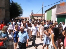 Foto 6 - Los vecinos acompañan en su día grande a San Lorenzo