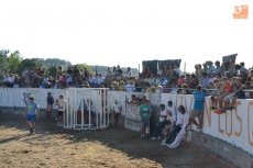 Foto 6 - El tríptico de eventos taurinos de las fiestas concluye con una capea