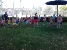 Foto 6 - Alta participación en la fiesta pirata organizada en la piscina santamartina