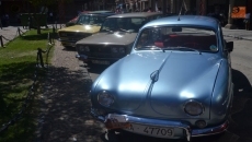 Foto 3 - Talleres de ‘chuches’ y una exposición de vehículos clásicos llenaron de vida la mañana del ...