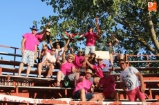 Las peñas animan el festejo de rejones en las Fiestas del Toro
