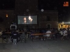 Las 'Noches de Cultura' recuerdan con el cine al aire libre una actividad olvidada