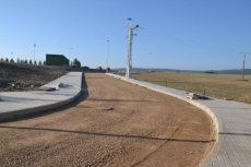 Foto 6 - El acceso a los Campos de Toñete será asfaltado en octubre