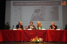 Foto 3 - Utrilla: "El Centenario Teresiano va a ser el evento regional de mayor repercusión turística en...
