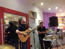 Letra sobre letra, un apasionante taller de escritura de Raúl Vacas para estudiantes daneses