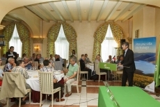 Iberdrola homenajea a 202 veteranos y jubilados de la compañía