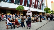 El Corte Inglés celebra su quinto aniversario con una impresionante tarta