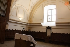Foto 4 - La iglesia de San Juan de la Cruz reabre sus puertas con una imagen renovada
