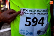 Foto 4 -  Alexis Rodríguez y Gema Martín vencen en la Media Maratón entre Alba y Santa Marta