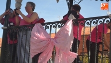 Foto 3 - Más de 500 personas forman una gran marea rosa en favor de la lucha contra el Cáncer de Mama