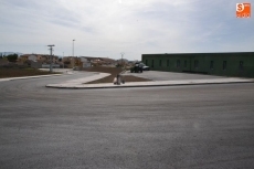 Foto 5 - El acceso a los Campos de Toñete ya luce completamente asfaltado
