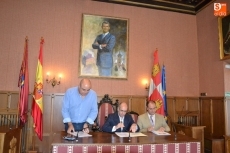 Foto 4 - El nuevo Felipe VI llega al Salón de Plenos del Ayuntamiento