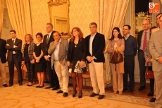 Foto 4 - Los participantes del Congreso Nacional de Alergología visitan el Ayuntamiento