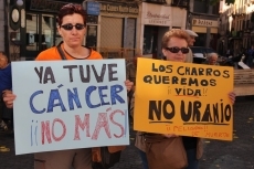 Foto 4 - Stop Uranio lleva su lucha a las calles de Salamanca capital