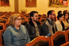 Foto 5 - La Facultad de Filología acoge un encuentro con el poeta Juan Antonio González Fuentes