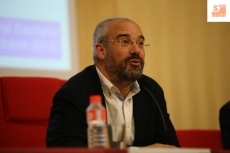 El profesor Jorge Barraca imparte la conferencia inaugural del Máster en Psicología Sanitaria