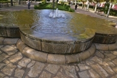 1Foto: La fuente de La Glorieta, desbordada