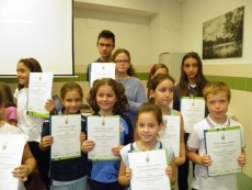 Foto 4 - Una treintena alumnos del Colegio San Juan Bosco consiguen los certificados del Trinity College...