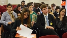 Foto 3 - Satisfacción entre los organizadores tras el I Encuentro Universitario de Debate sobre la UE