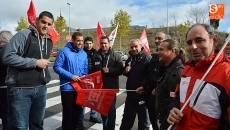 Foto 6 - Primera concentración de trabajadores del metal por la ruptura de las negociaciones del convenio