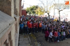 Foto 5 - El Colegio San Francisco realiza un ‘flashmob’ para sumarse a la iniciativa ‘C@ntamos...