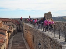 Foto 4 - Los alumnos del Miguel de Cervantes visitan la Villa del Libro en Urueña