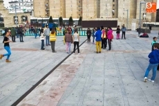 Foto 3 - Los niños, protagonistas en una jornada lúdica en la Plaza de la Concordia