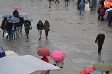 Foto 5 - La lluvia marca la jornada principal de la Feria de San Andrés