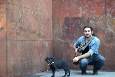 Jos&eacute; Gonz&aacute;lez y Fran Fern&aacute;ndez, m&uacute;sica y poes&iacute;a en el Caf&eacute; Corrillo