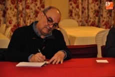 El escritor Luis García Jambrina presenta su último libro La sombra de otro