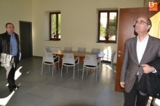 Foto 3 - Iglesias defiende que “ha merecido la pena” la inversión de 340.000 euros en la nueva sede de...