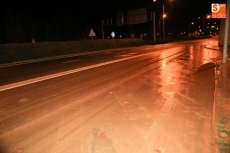 Foto 4 - Un reventón afecta a los barrios de La Vega y El Tormes